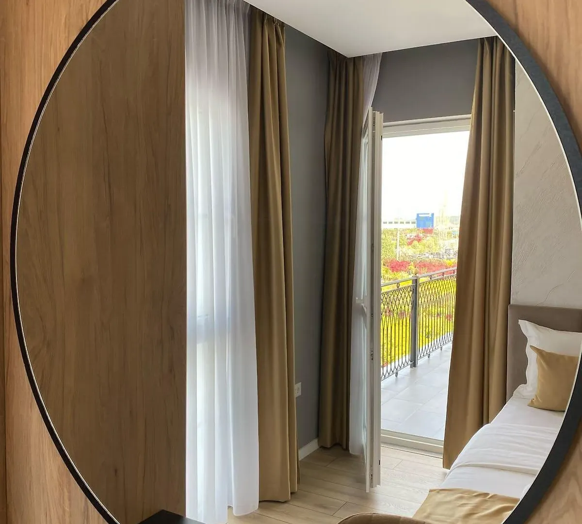 Alko Hotel Bushat Arnavutluk